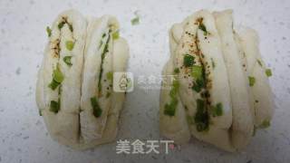 超详细椒盐葱花花卷做法的做法步骤：17