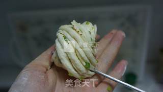 超详细椒盐葱花花卷做法的做法步骤：20