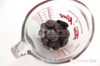 花生酱夹心巧克力的做法步骤：1