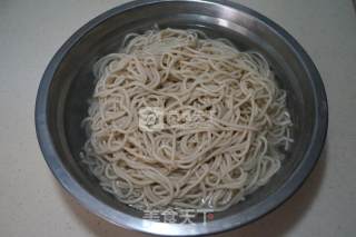 肉丝圆白菜炒面的做法步骤：8