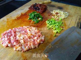 【麻婆豆腐】川菜经典的做法步骤：3