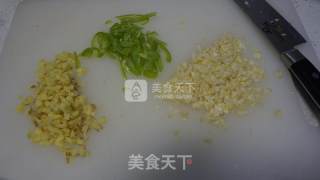香辣红油棒棒鸡的做法步骤：2
