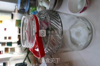 翻沙流油的五香盐蛋（咸鸭蛋）的做法步骤：5