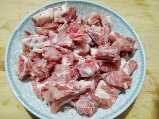 红烧排骨的做法步骤：1