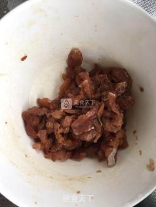 肉丝疙瘩汤，黄瓜疙瘩汤的做法步骤：1