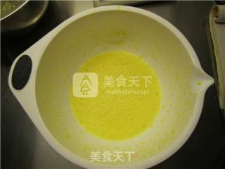 蔓越莓戚风杯子蛋糕的做法步骤：6