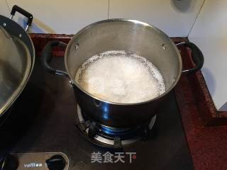 芒果西米露的做法步骤：2