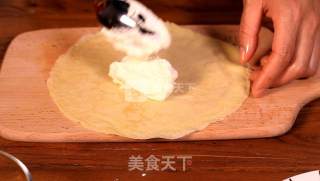 家有平底锅 就能做的美味甜品—芒果班戟的做法步骤：11