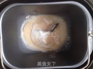 香肠奶酪卷的做法步骤：1
