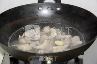 牛腩面的做法步骤：1