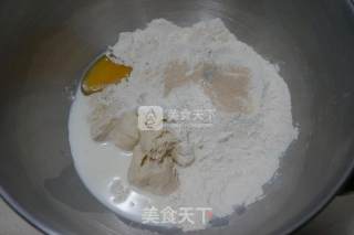 中种四股辫大面包的做法步骤：5