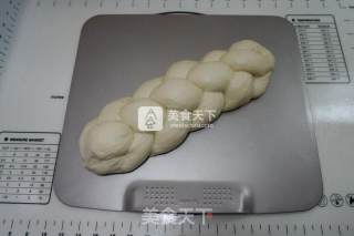 中种四股辫大面包的做法步骤：23