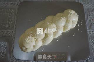 中种四股辫大面包的做法步骤：25