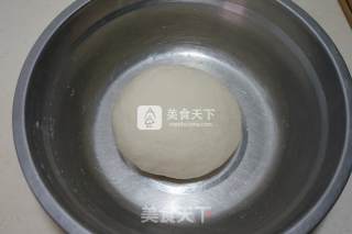 猪肉韭菜大馄饨的做法步骤：3