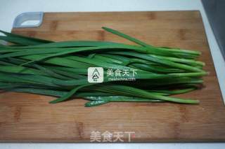 猪肉韭菜大馄饨的做法步骤：5