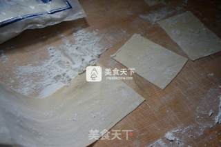 猪肉韭菜大馄饨的做法步骤：8