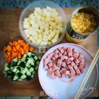 美味焖饭的做法步骤：1