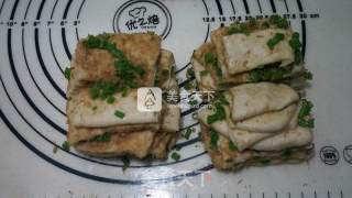 葱香肉松手撕面包的做法步骤：13