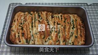葱香肉松手撕面包的做法步骤：17