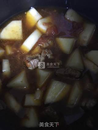 土豆番茄炖牛腩的做法步骤：9