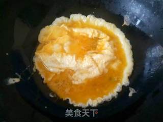 洋葱炒鸡蛋的做法步骤：4