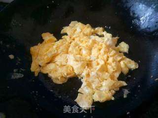 洋葱炒鸡蛋的做法步骤：5