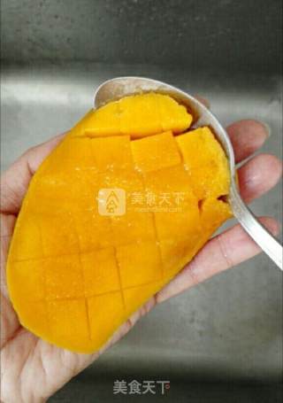水果奶油裱花蛋糕(八寸超详细版）的做法步骤：5