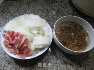 笋干菜咸肉煮冬瓜的做法步骤：1