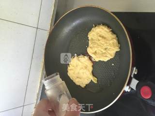 鸡蛋土豆饼的做法步骤：5