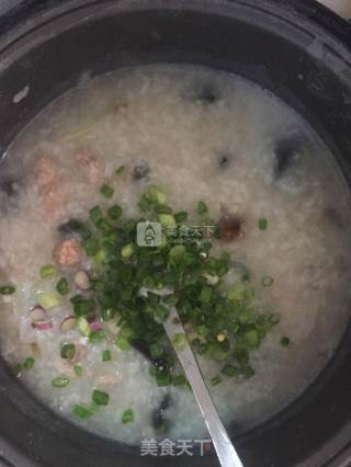 皮蛋瘦肉粥的做法步骤：6