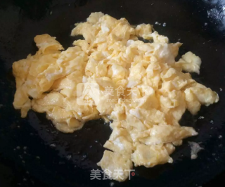 韭菜炒鸡蛋的做法步骤：4