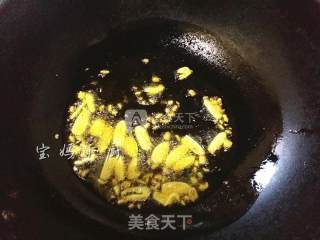 吮指孜然蒜味皮皮虾的做法步骤：4