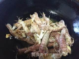 吮指孜然蒜味皮皮虾的做法步骤：7
