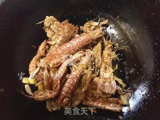 吮指孜然蒜味皮皮虾的做法步骤：10