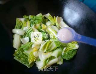 素炒小白菜的做法步骤：4