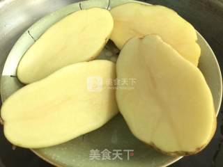 芝士焗薯角的做法步骤：2