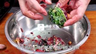 懒鬼菜系列之【水煮仔鸡】附：杀鸡详解的做法步骤：4