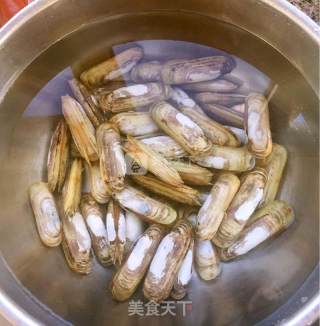 凉拌什锦蛏子的做法步骤：2