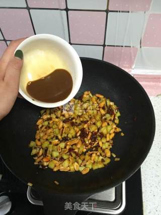 简做宫保鸡丁的做法步骤：9