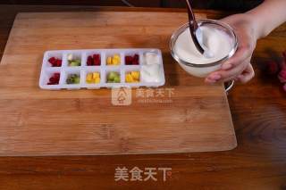 迎接夏天来临的第一口冰 酸奶水果冰的做法步骤：5