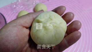 最适合新手的【豆沙毛毛虫面包】的做法步骤：3