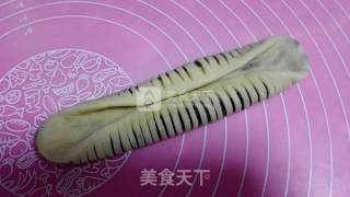 最适合新手的【豆沙毛毛虫面包】的做法步骤：6