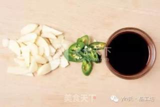 大蒜蘑菇橄榄油意面的做法步骤：4