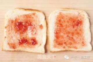 培根吐司卷的做法步骤：4