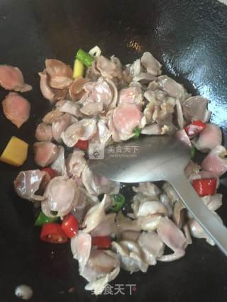 辣炒鸡胗的做法步骤：7