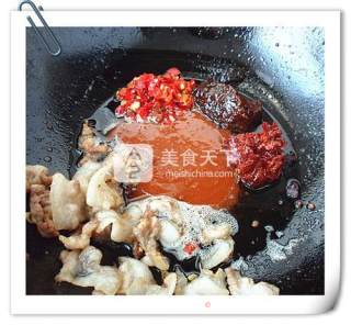 干锅鸡翅虾的做法步骤：11