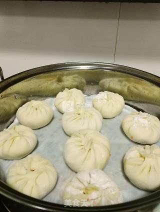 白胖白胖的包子，荤素两味的做法步骤：9