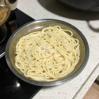 芝士培根意粉的做法步骤：4