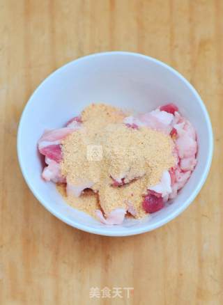 粉蒸肉米饭套餐的做法步骤：1