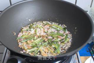 不用油烟也美味——葱油拌面的做法步骤：5